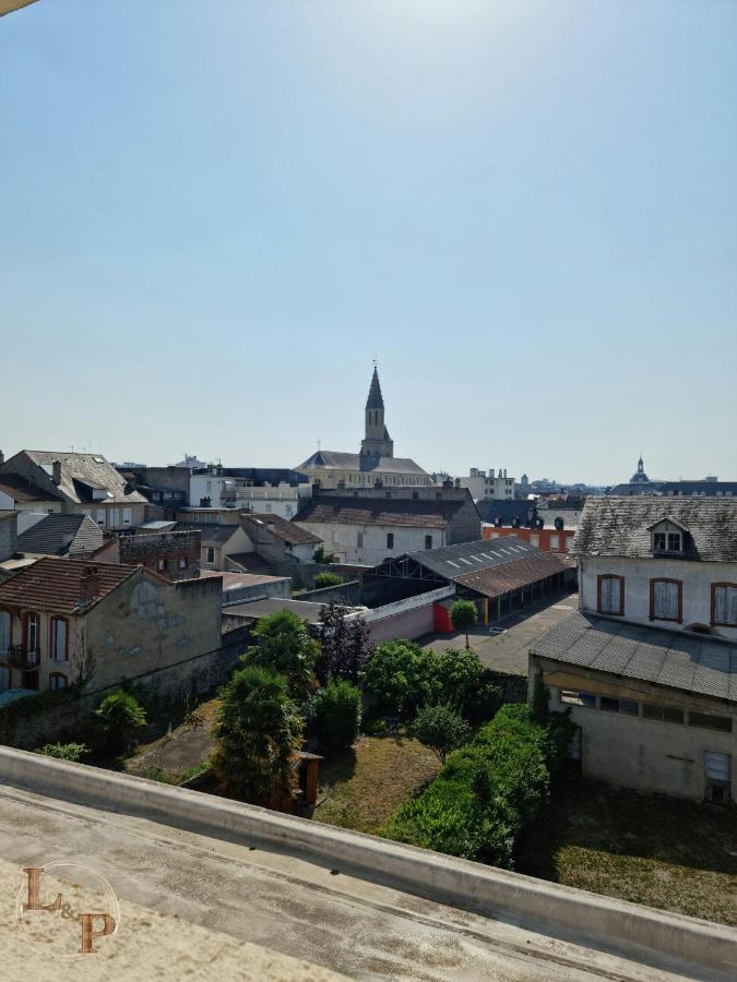 Le Belvedere Vue Pyrenees, Familiale, Centre Tarbes Apartment Bagian luar foto